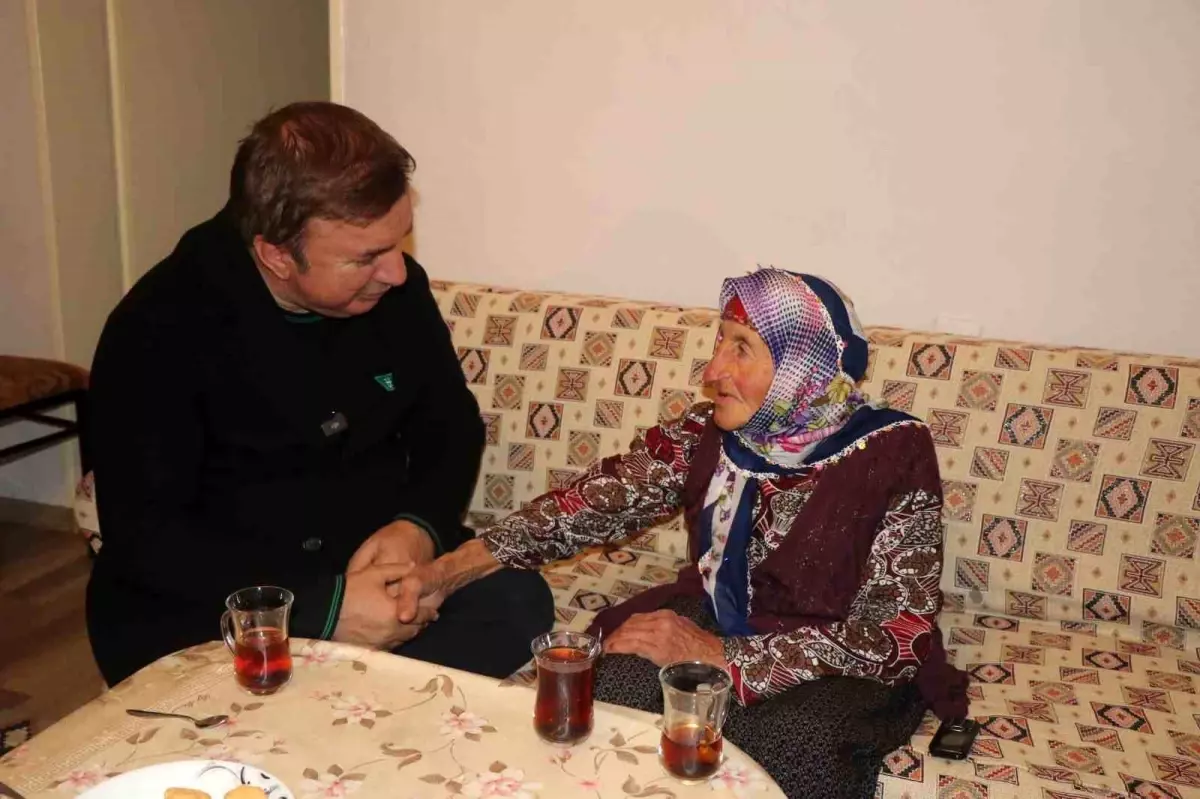 79 Yaşındaki Dilber Anne, Hayat Mücadelesiyle Örnek Oluyor