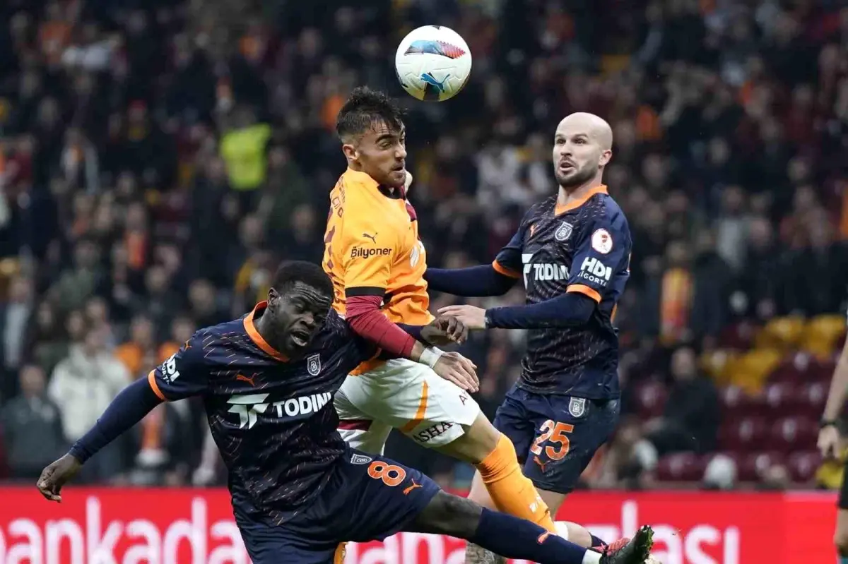 Galatasaray – Başakşehir Maçı Beraberlik ile Sonuçlandı